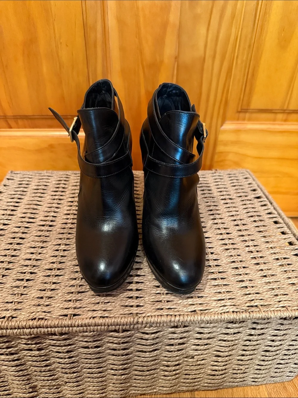 MaxMara Black Leather High-Heel Ankle Booties with Wrap Strap